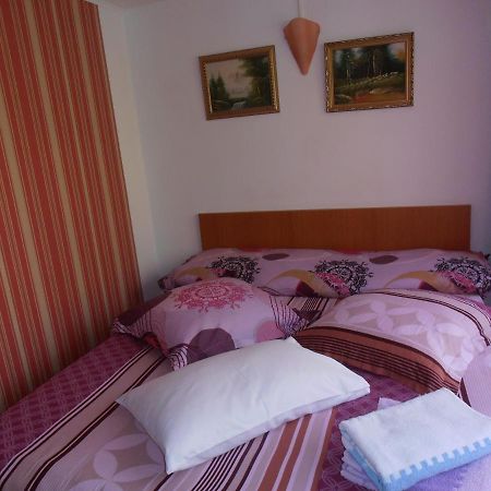 Pensiunea Sans Rival Iasi Chambre photo