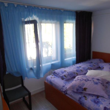 Pensiunea Sans Rival Iasi Chambre photo