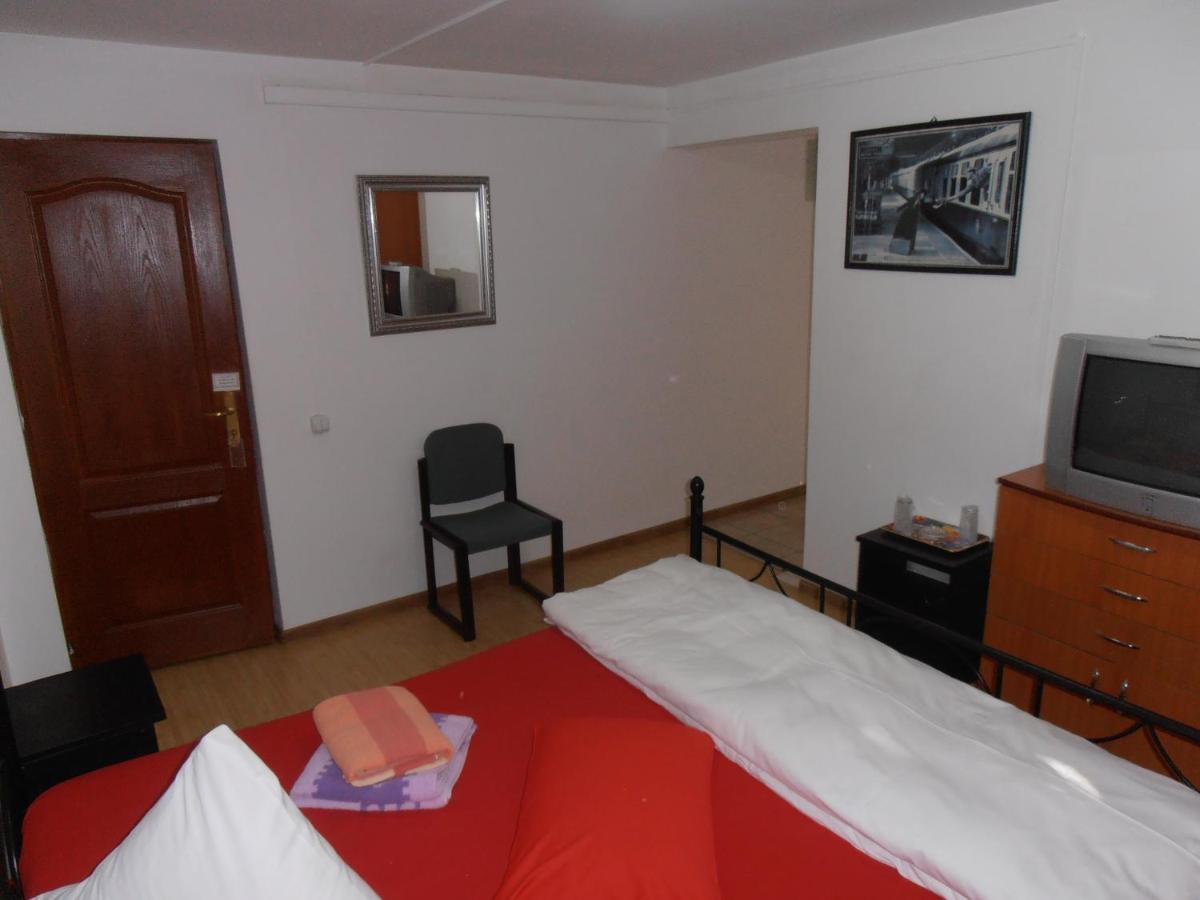 Pensiunea Sans Rival Iasi Chambre photo