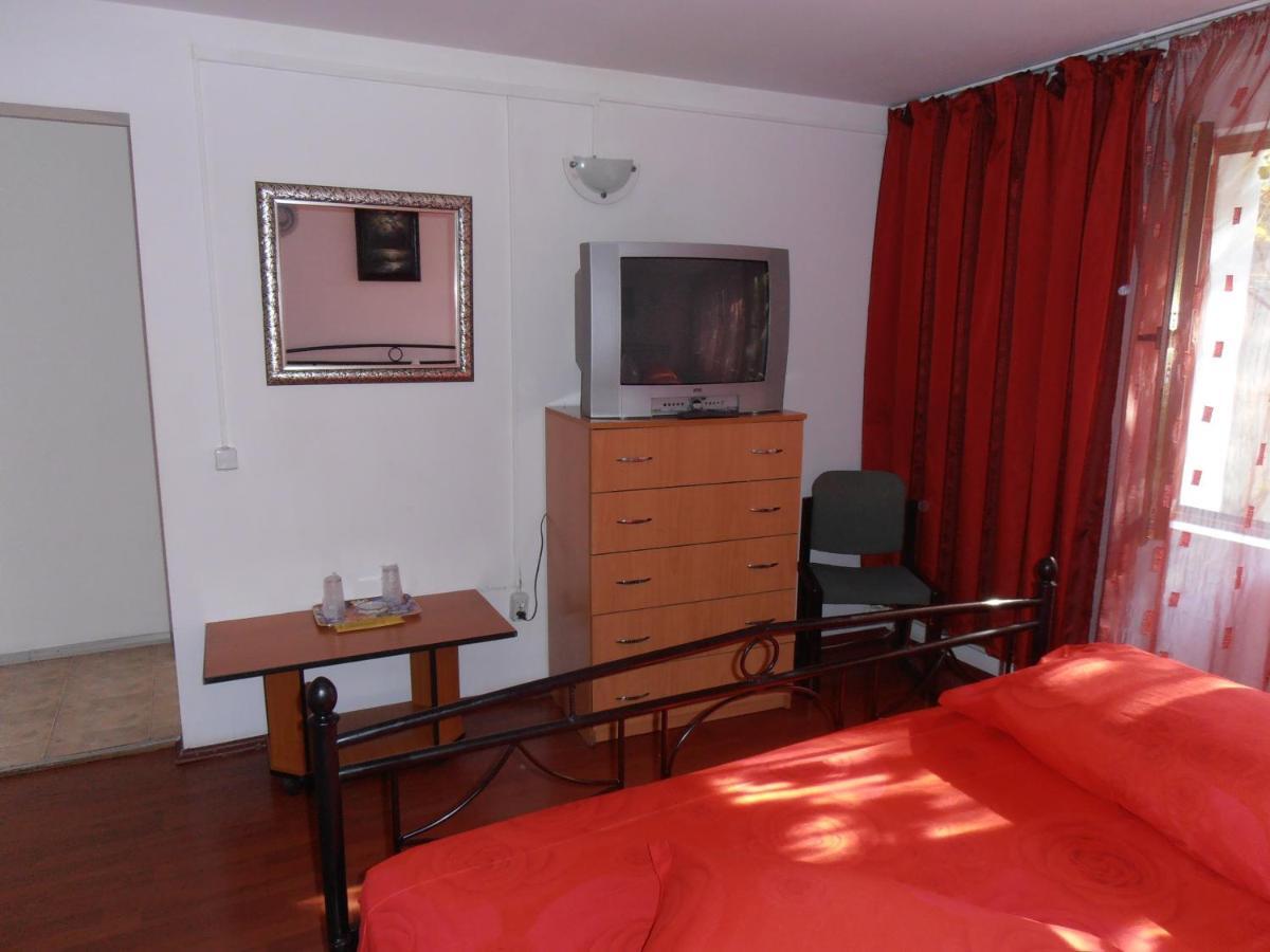 Pensiunea Sans Rival Iasi Chambre photo